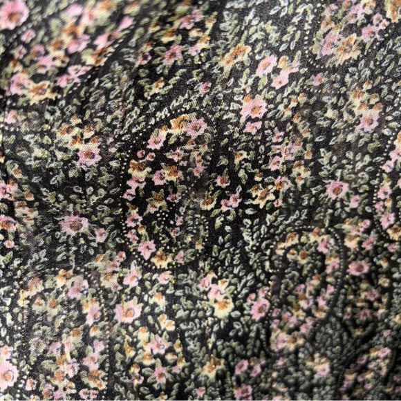 Elan Black Paisley Women's Top - Picture 2 of 5